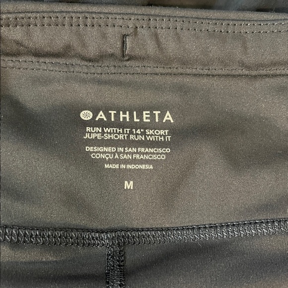 Athleta RUN WITH IT 14” SKORT JUPE-SHORT Size Medium - Picture 3 of 5